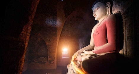 Bái, vái, xá lạy như chày máy