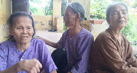 Trại phong bỏ hoang dưới chân núi và những thân phận tuổi xế chiều