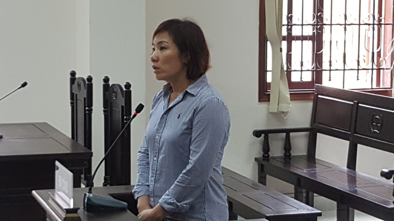 Nữ tài xế uống rượu lái BMW gây tai nạn lĩnh 42 tháng tù