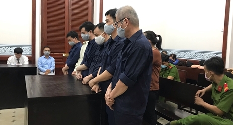 “Tập đoàn gia đình” sản xuất thực phẩm chức năng giả bị phạt gần 90 năm tù 