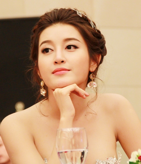 3 hoa hậu Việt Nam bất ngờ hội ngộ ở Hà Nội