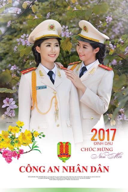 Khai trương phát hành bộ Lịch Công an nhân dân 2017