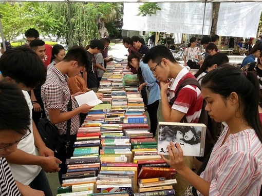 Khai mạc hội sách cũ tháng 4 năm 2017