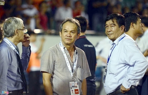 Bầu Đức và “nhát dao”… bằng Đại học