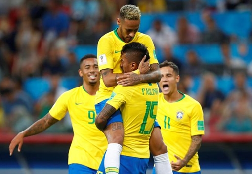 Sự già giơ của Brazil đã chiến thắng hưng phấn nhất thời của Mexico