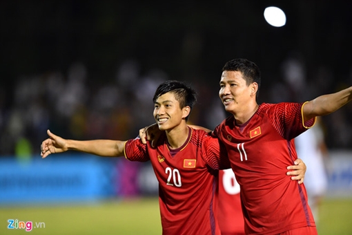 HLV Park Hang Seo bài binh bố trận làm lu mờ ông Eriksson