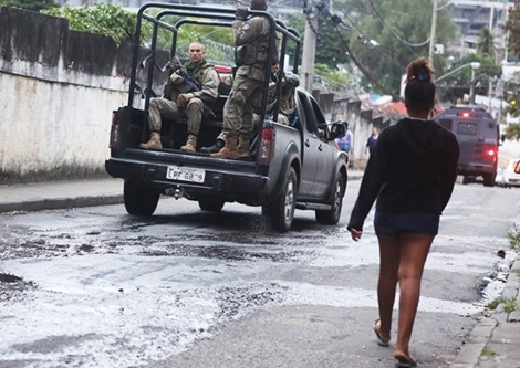 Có bao nhiêu nghi can trong vụ cưỡng hiếp tập thể ở Brazil?