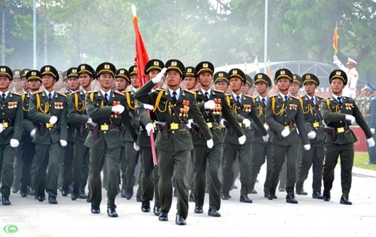 Sôi nổi các hoạt động kỷ niệm 70 năm Ngày thành lập lực lượng ANND