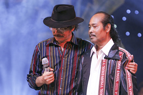 Không buồn và oán giận cuộc đời này