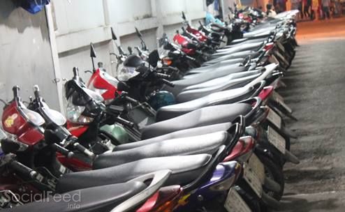 Tìm chủ sở hữu xe máy