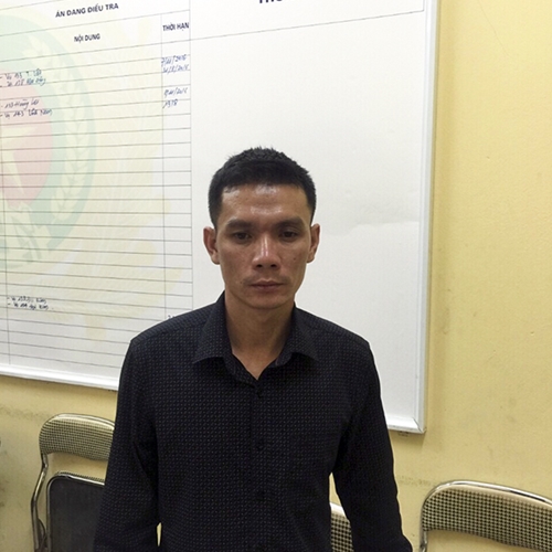 Giữ người yêu không được, quay sang cướp tài sản của lái xe taxi