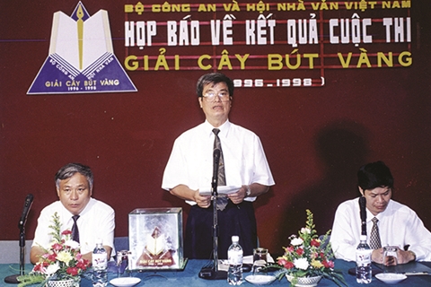 Tạp chí Văn hóa - Văn nghệ Công an và Báo An ninh Thế giới