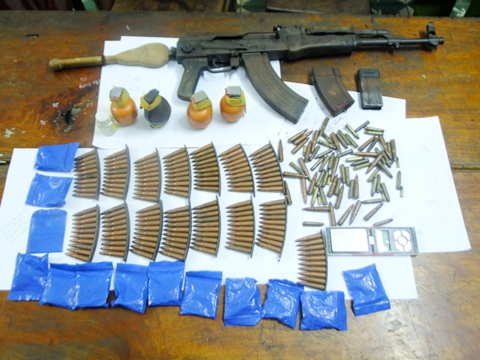 Lạnh người với "lô" vũ khí cực khủng của tên trùm ma túy 