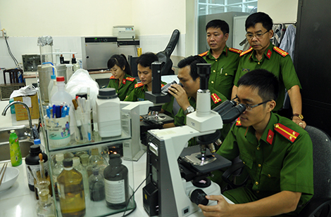 Mở hướng phá án từ những dấu vết tại hiện trường (Kỳ 1)