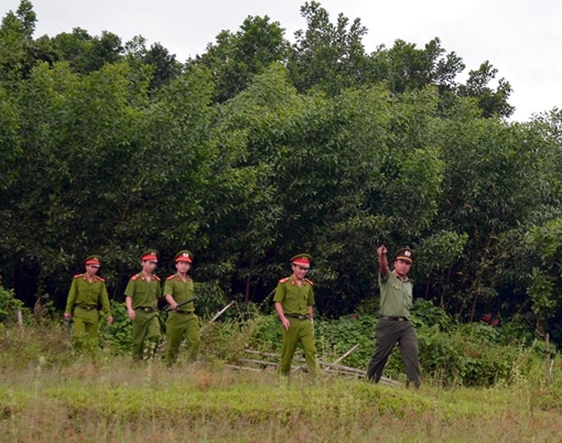 Tăng cường quản lý địa bàn, đảm bảo an ninh tuyến núi