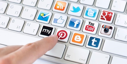 Nhà báo khi tham gia mạng xã hội cũng cần phải cẩn trọng, nghiêm túc, chuẩn mực