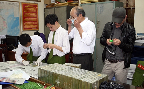 Thương hiệu C47 và chuyện phía sau những trang hồ sơ