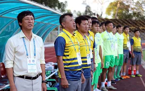 Phép thử đầu tiên cho thầy ngoại Petrovic