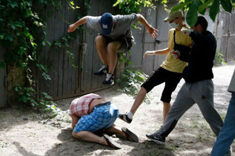 Bắt khẩn cấp 3 đối tượng về hành vi giết người