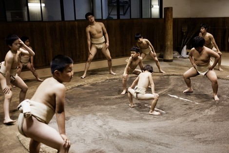 Nhật Bản tái thống trị môn võ Sumo