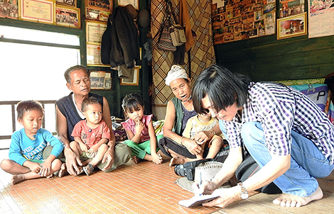 Nghe già làng kể chuyện "bắt ma" trên đỉnh núi