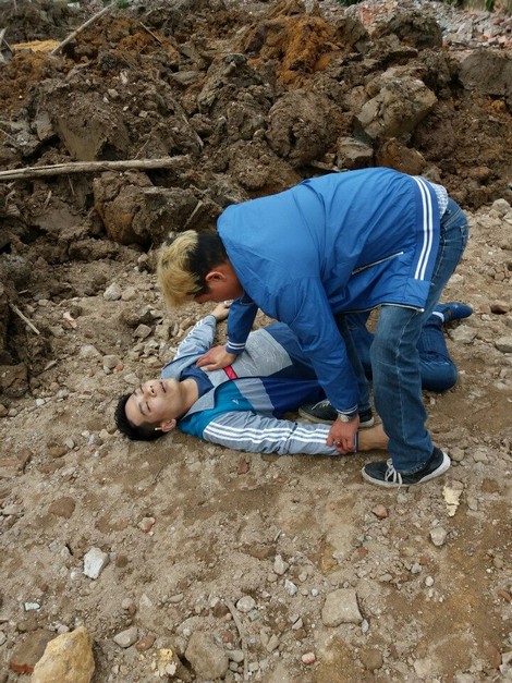 Con nghiện hoàn lương trở thành "bác sĩ bất đắc dĩ"