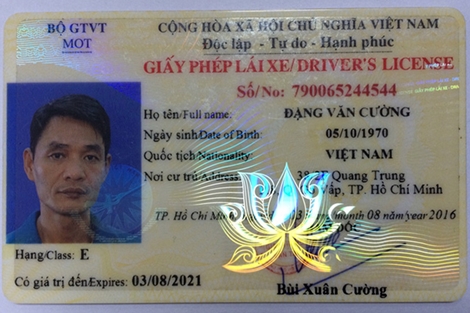 Đang trốn truy nã tội lừa đảo vẫn được cấp bằng lái xe