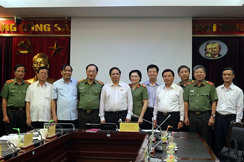 Ban Tổ chức Trung ương làm việc với Bộ Công an về công tác đào tạo, bồi dưỡng cán bộ