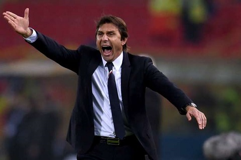Huấn luyện viên Antonio Conte ra điều kiện với Chelsea