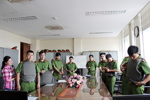 Chuyện viết trên đường tầm nã