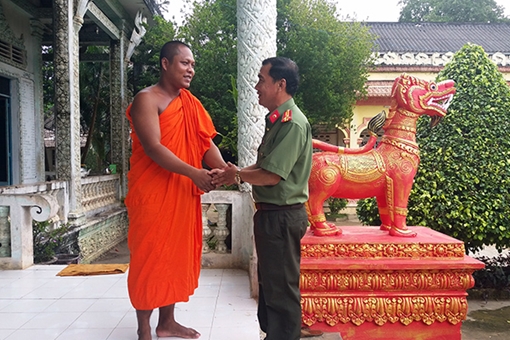 Thượng tá Công an và "bí quyết" để được nhân dân tin yêu