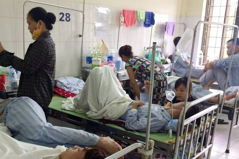  Dịch sốt xuất huyết hoành hành: Bệnh viện tư cũng quá tải