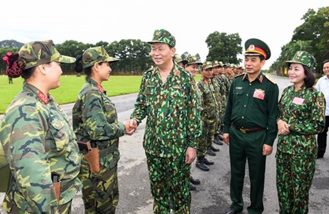 Đẩy mạnh xây dựng Quân đội nhân dân cách mạng, chính quy, tinh nhuệ, từng bước hiện đại