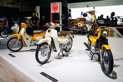 Honda ra mắt nhiều mẫu xe chạy điện “sạch” và thông minh