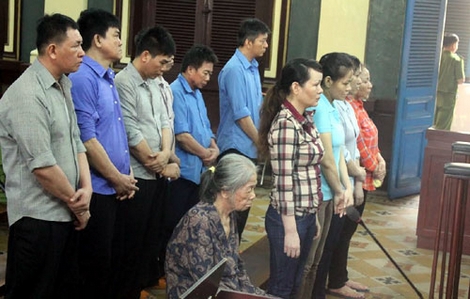 Khi U70 hành nghề mua bán "cái chết trắng"