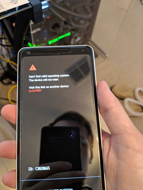 Google quên cài hệ điều hành cho Pixel 2 XL 