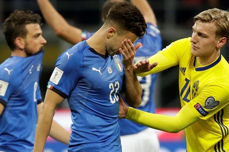 Nỗi buồn màu áo thiên thanh