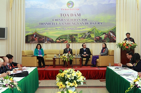 Thành tựu và những vấn đề đặt ra đối với vùng dân tộc thiểu số và miền núi