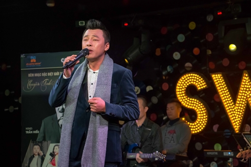 Học trò cưng của NSND Trần Hiếu hát về mùa đông Hà Nội