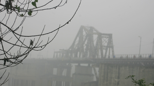 Hà Nội mây mù trong ngày cuối tuần