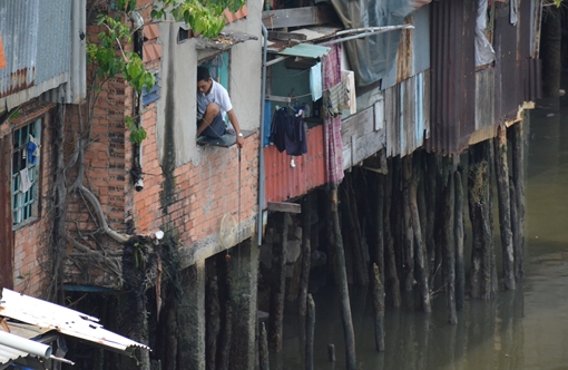 Thành phố đầu tàu kinh tế cả nước và giấc mơ xóa… nhà “ổ chuột” (!)