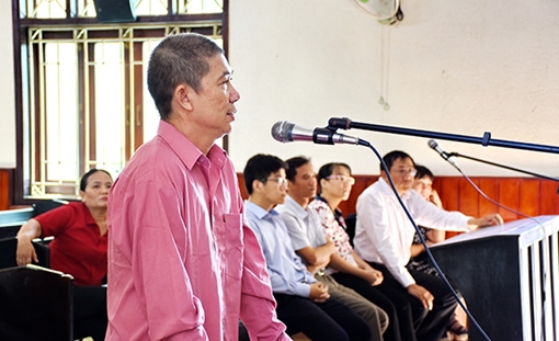 Trả hồ sơ vụ nguyên trưởng phòng Thanh tra Cục thuế nhận hối lộ