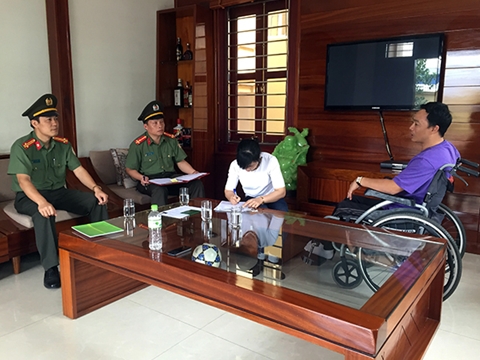 Mỗi việc làm đều hướng tới phục vụ tốt nhân dân