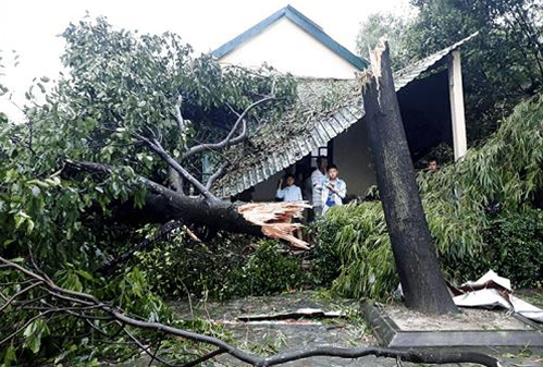 Áp thấp nhiệt đới có thể mạnh lên thành bão số 2