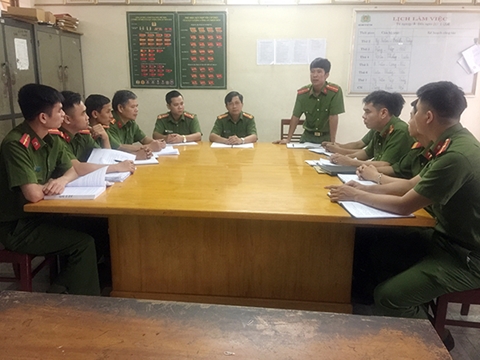 Thiếu úy Công an dũng cảm cứu người nhảy cầu tự tử