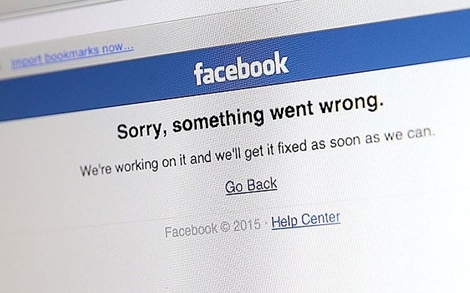 Nửa đêm, Facebook sập hệ thống trên diện rộng