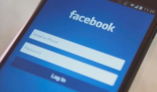 Facebook trên Android bất ngờ treo cứng tại Việt Nam