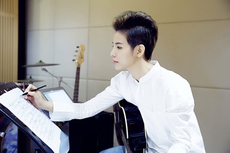 3 chữ T, một nghệ sĩ