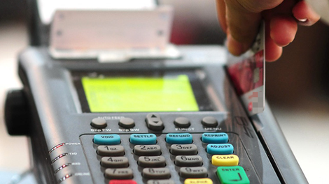 Khuyến cáo người dùng khóa thẻ để đảm bảo an toàn