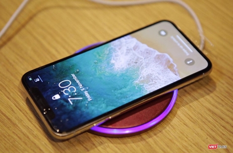 Apple sửa miễn phí iPhone X và Macbook Pro vì lỗi phần cứng